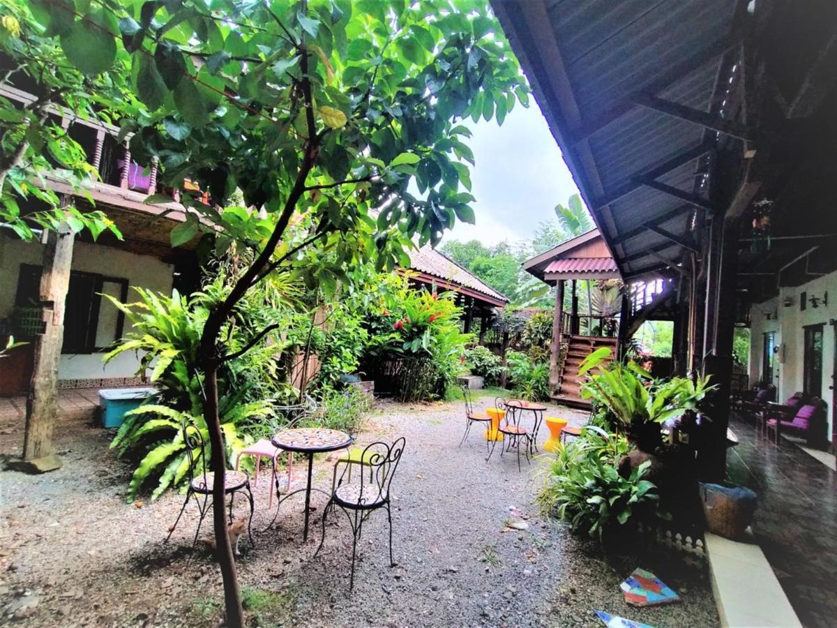 Champalao The Villa Vang Vieng Exterior photo